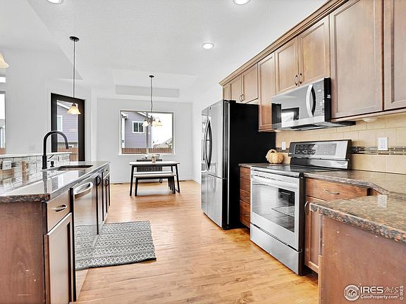 5th image of 439 Frontier Ln