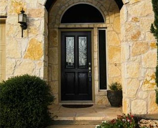 3rd image of 5205 Sendero Springs Dr
