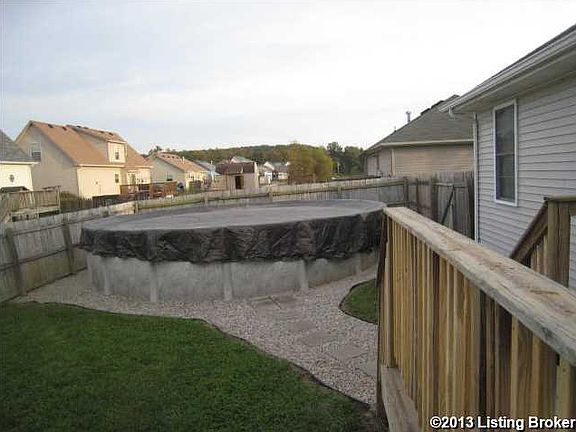 4th image of 176 Lake Park Ct