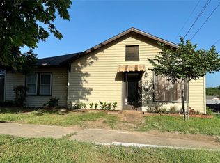 1402 S 14th St, Chickasha, OK 73018