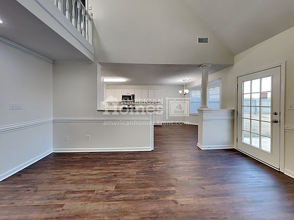 4th image of 5390 Doe Ln
