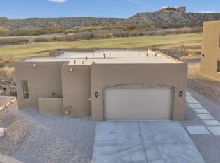 201 Las Cruces St, Elephant Butte, NM 87935
