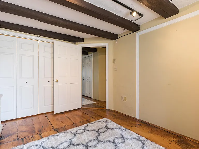 111 Market St #5 — Photo 17