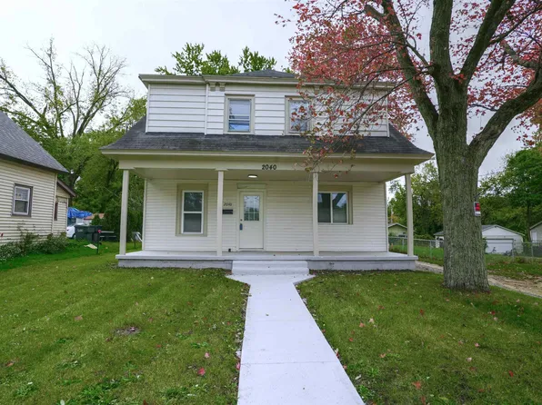 2040 Prairie Ave, South Bend, IN 46613