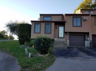 24 Beech Ct, Fishkill, NY 12524