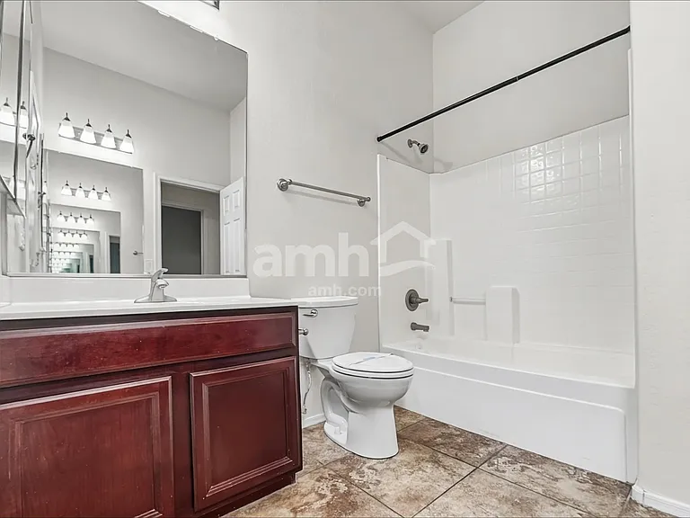 3587 W Morgan Ln — Photo 14