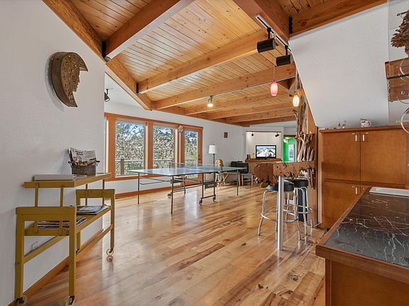 5th image of 61686 Elmwood Pl