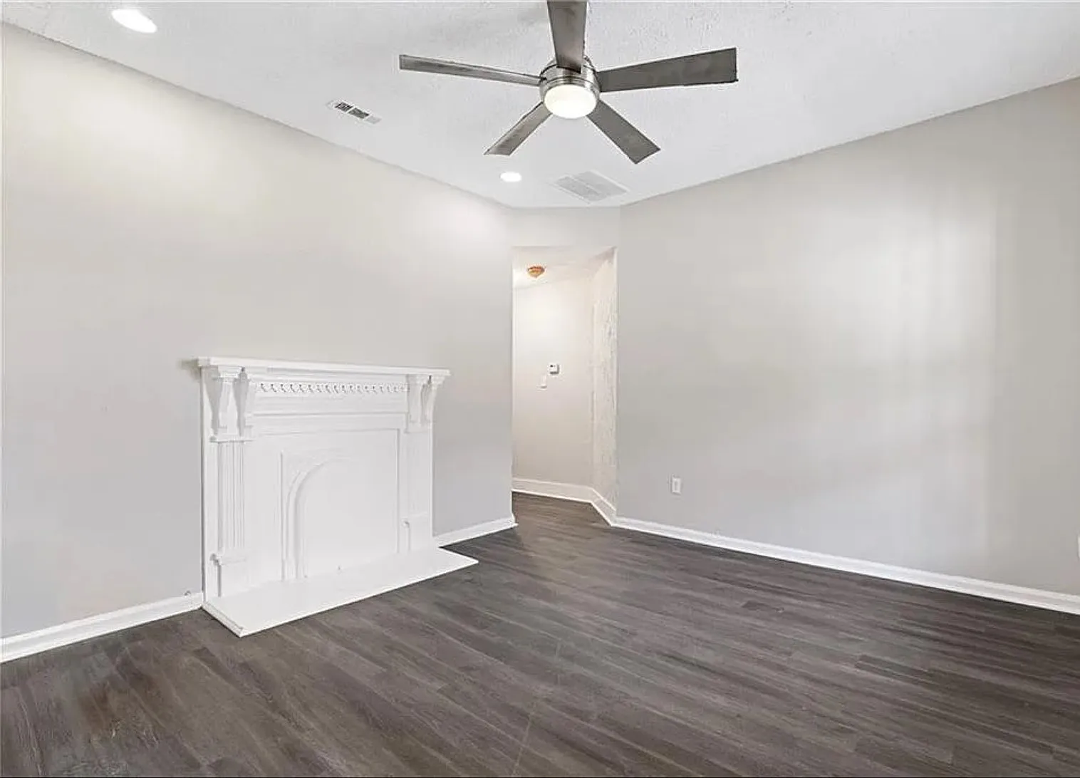 710 McDaniel Street Southwest - 1 — Photo 2