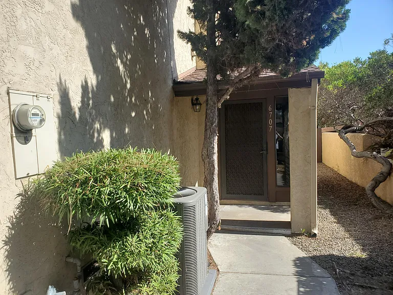 6707 Lambert Way — Photo 4