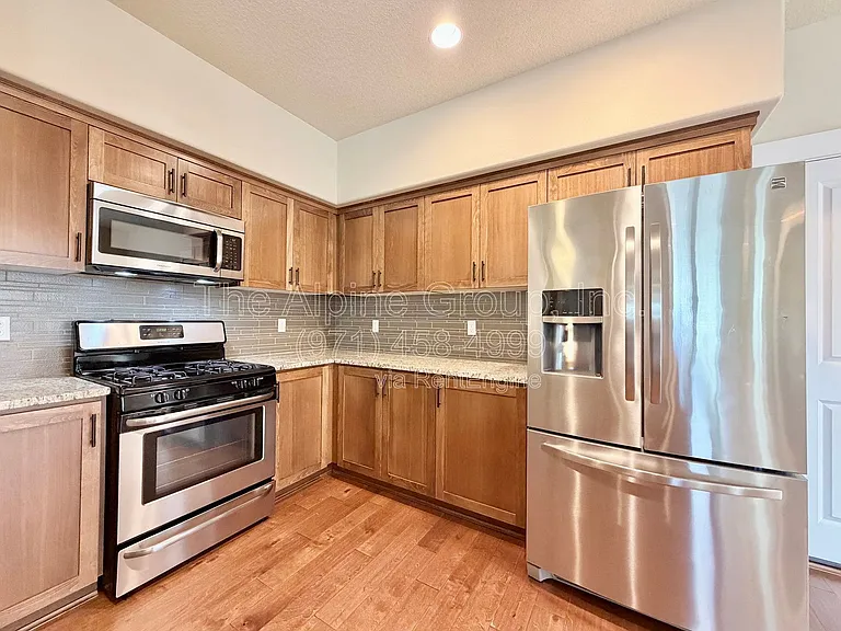378 SW Mitchum Ter — Photo 9