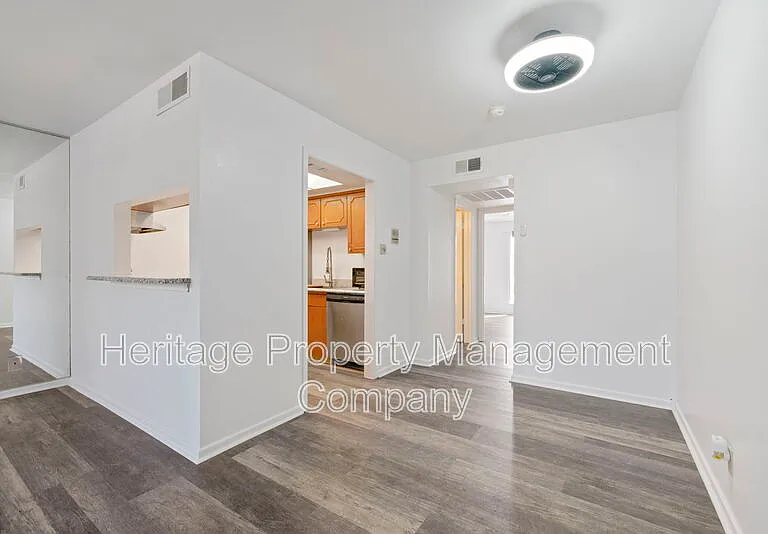 8401 N New Braunfels Ave #1-240 — Photo 11