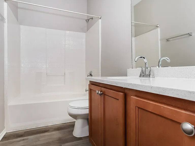 7528 Lazy Spur Blvd — Photo 16
