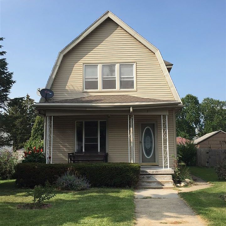 1st image of 517 E Farneman St