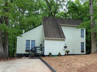 3404 Swift Dr, Raleigh, NC 27606