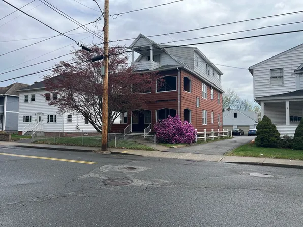 178-180 Hubbard St, Ludlow, MA 01056