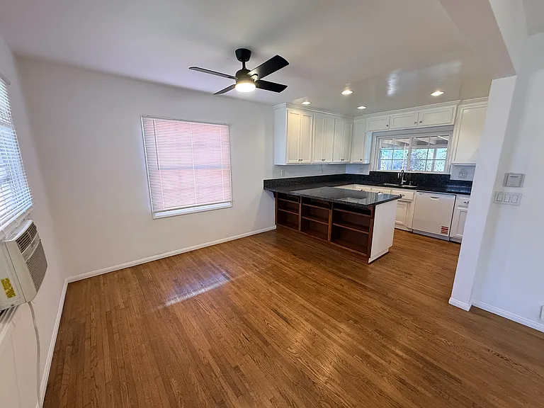 2837 Dollar St — Photo 3