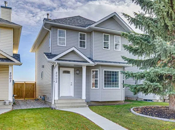 2003 N Country Hills Cir NW, Calgary, AB T3K 4W7