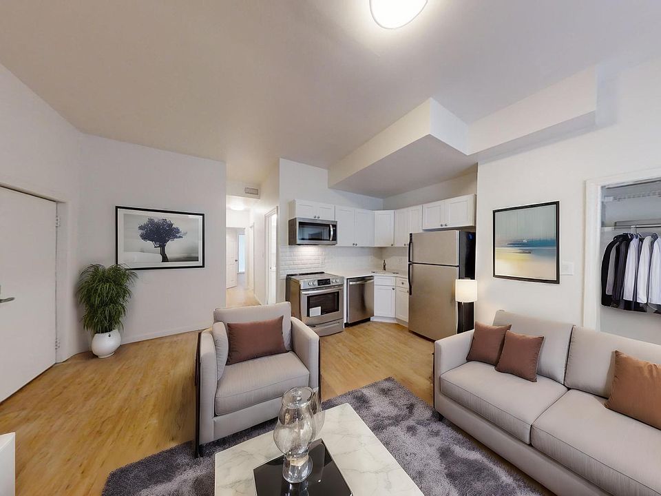 1st image of 287 Dorchester St APT 1
