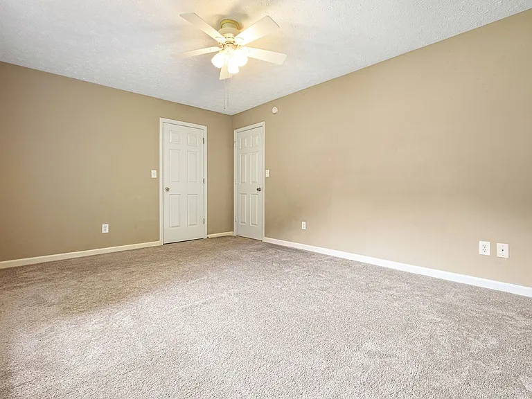 2245 Mills Wood Run — Photo 25