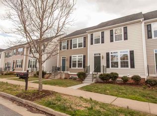 216 Colony Dr, Charlottesville, VA 22903