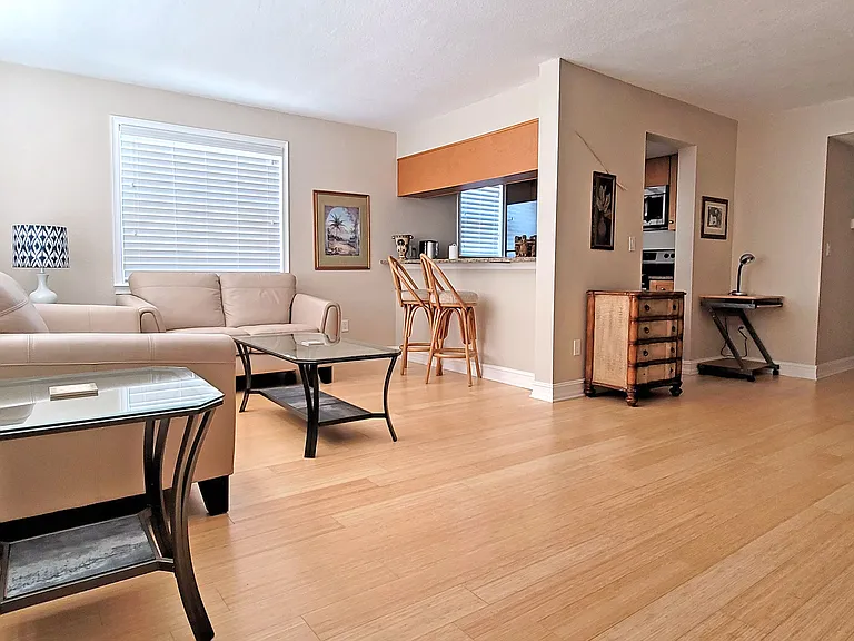 2525 W Bay Dr #B24 — Photo 3