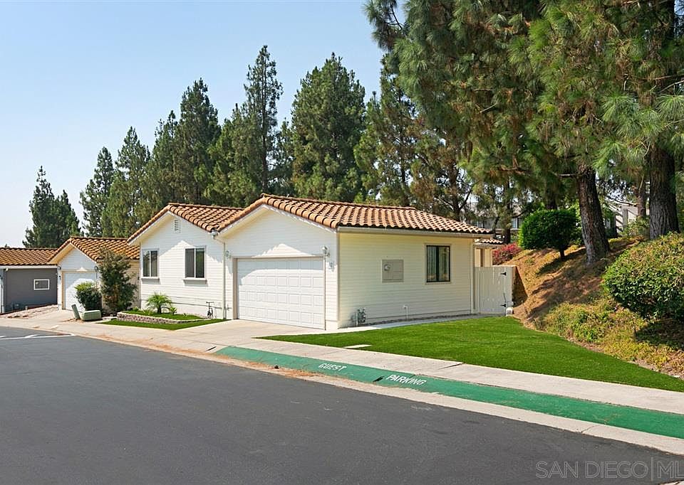 1st image of 14955 Avenida Venusto Unit 52