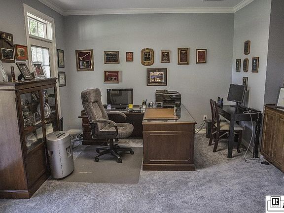 3rd image of 4608 Bon Aire Dr
