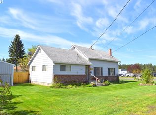 10103 W 4th St, Island City, OR 97850