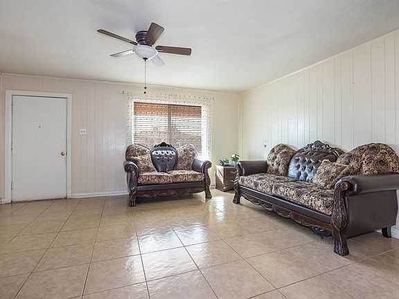 2nd image of 4351 N 49th Dr