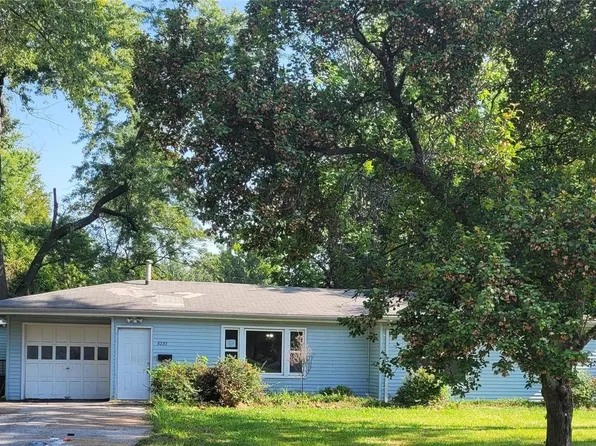 8233 January Ave, Saint Louis, MO 63134