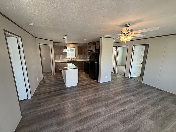 2nd image of 2308 Johnson Street Site #40