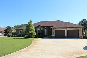 1st image of 2476 Whispering Pines Blvd