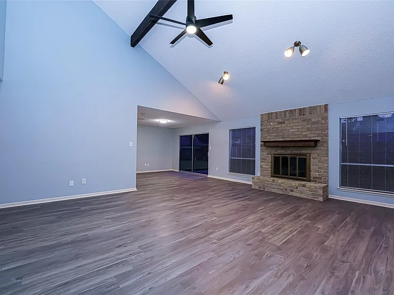2306 Wallingford Dr — Photo 22