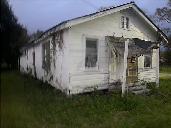 3rd image of 4799 Stearns St