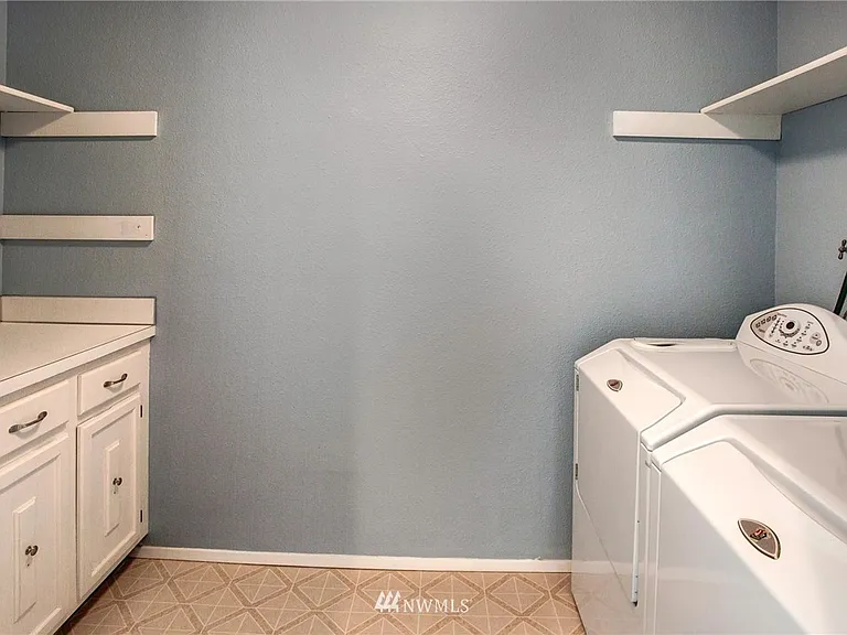 7459 Old Redmond Rd — Photo 15
