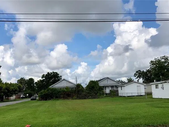 742 1st Ave, Harvey, LA 70058