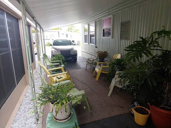 4th image of 4739 67th St N