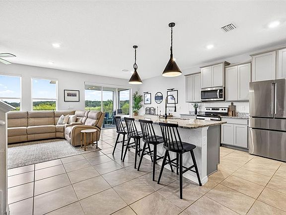 4th image of 13793 WINEBERRY DRIVE
