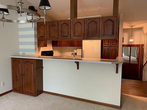 5th image of 654 Bradford Pl NE #48