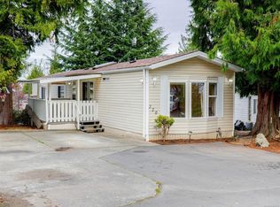 Cedar Ridge Estates MHP, East Saanich 2, BC V8M 2C8
