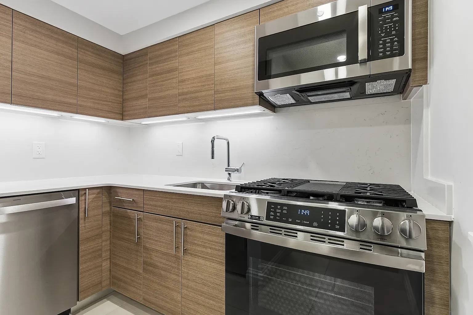 360 East 65th Street — Photo 3