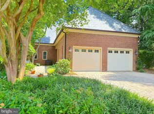 350 S River Landing Rd, Edgewater, MD 21037