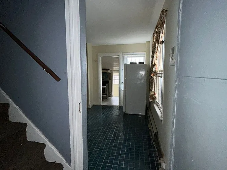 27 Passaic St — Photo 11
