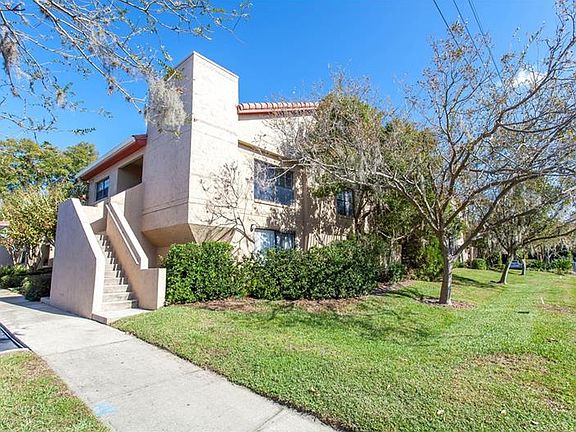 2nd image of 720 Killarney Bay Ct #6