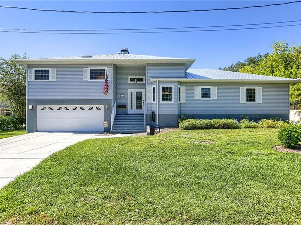 4705 9th St E, Ellenton, FL 34222