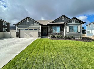 3343 S Tytus Ln, Saratoga Springs, UT 84045