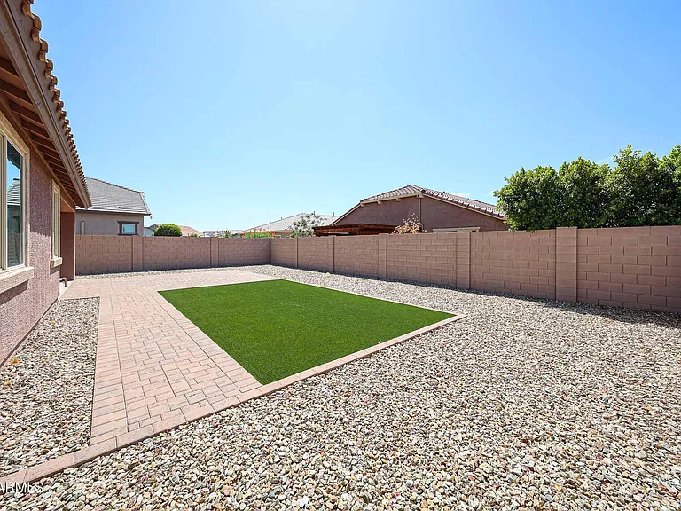 16739 W Sand Hills Rd — Photo 46