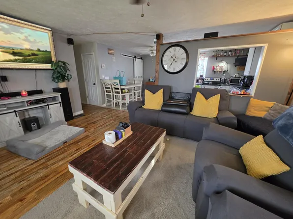 270 Cottonwood Dr, Dry Ridge, KY 41035