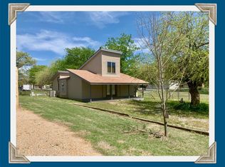 710 Terrace Pl, Sulphur, OK 73086