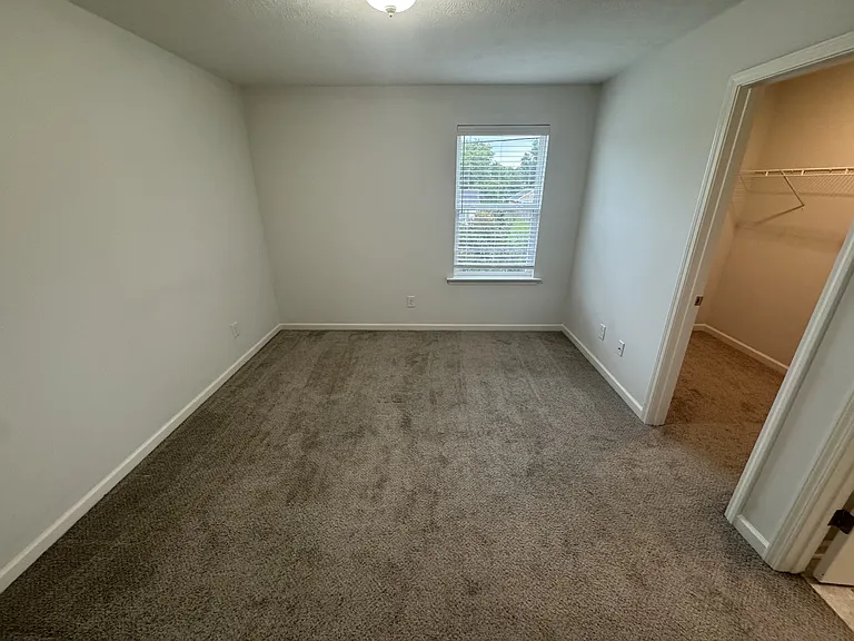 3706 Selina Dr — Photo 5